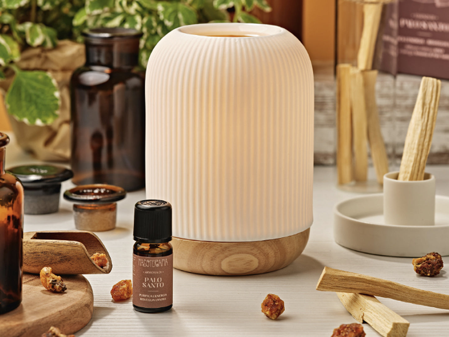 KIT - ESSENZA DI PALO SANTO - DIFFUSORE "HOLY" PIÙ SINERGIA