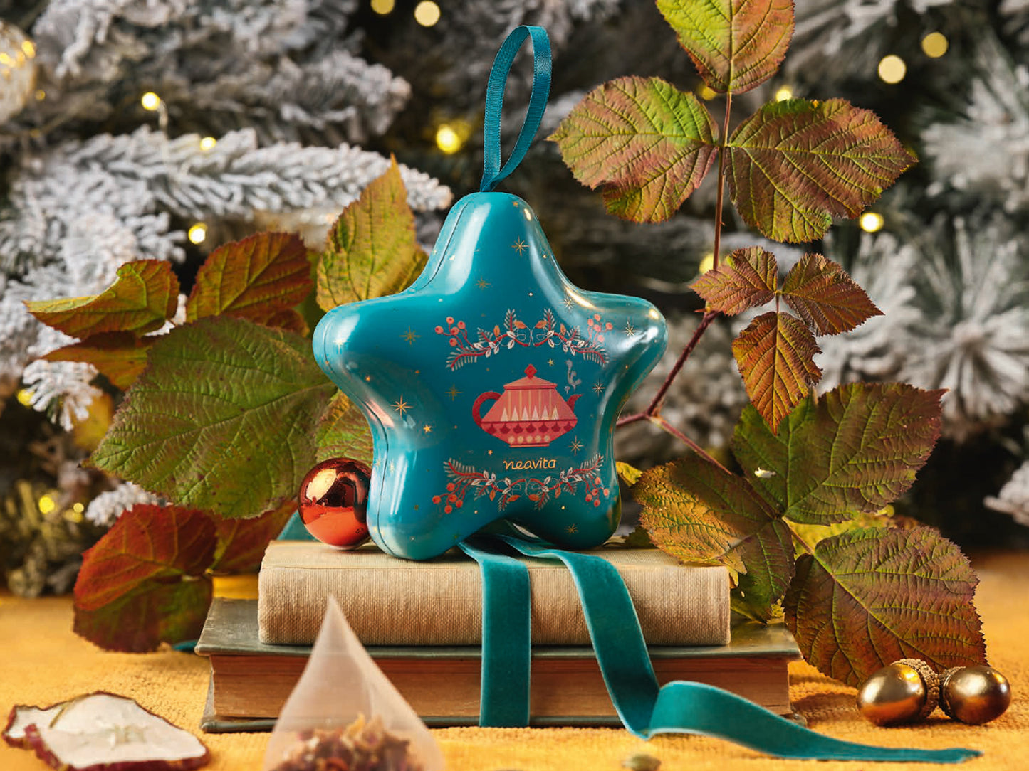 STELLA DI NATALE VERDE - 8 PIRAMIDI - NEAVITA