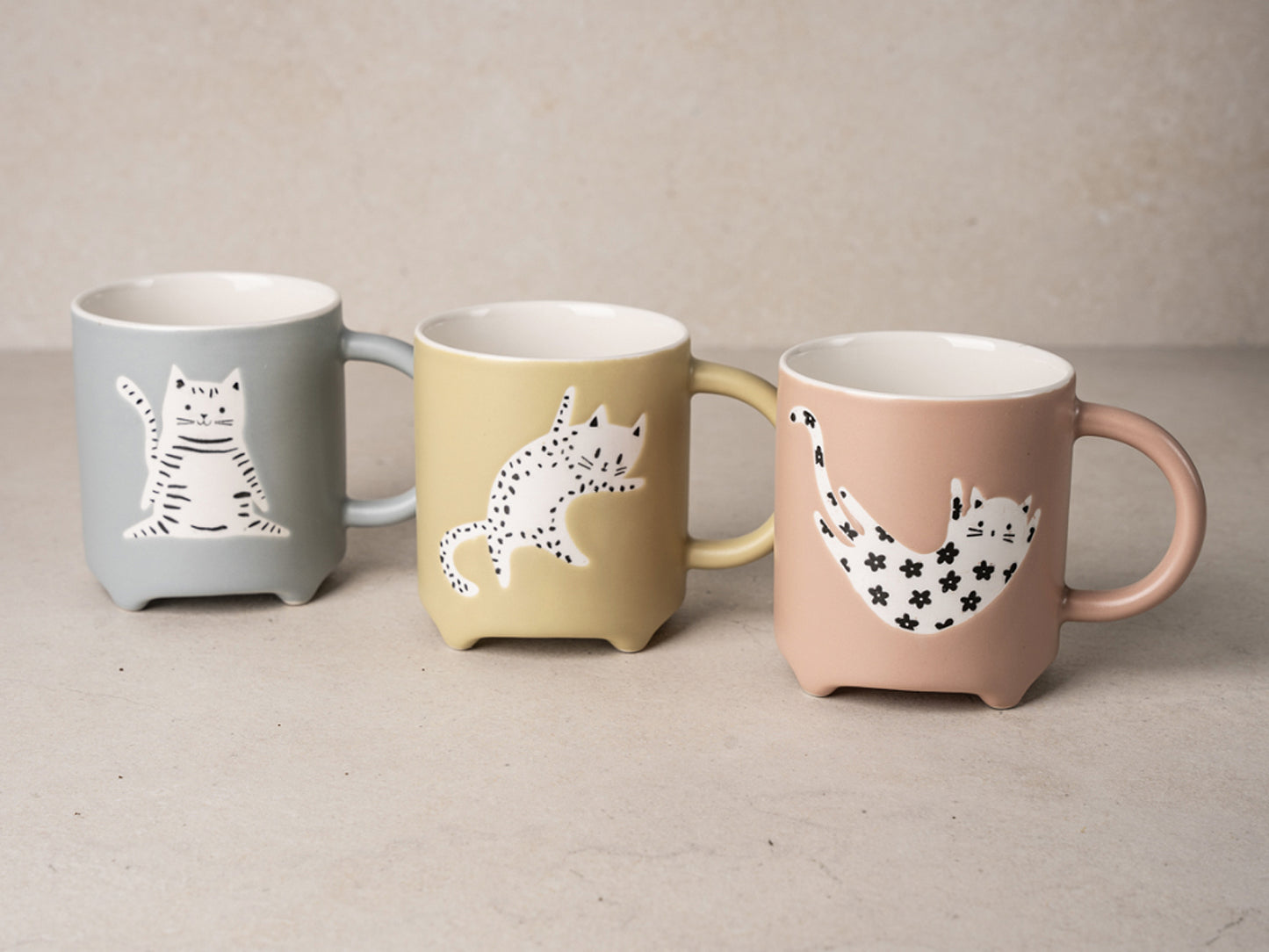 MUG DIVERSI COLORI - SONI CAT- CHA CULT